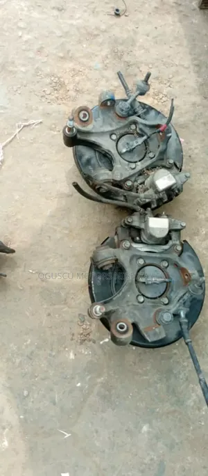 Complete Back Hub Hyundai Santafe 2 Wheel Drive