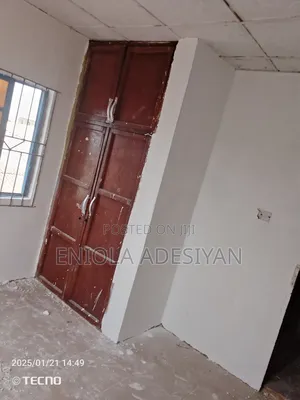 Furnished 2bdrm Block of Flats in Ayomiposi Estate, Agric for rent