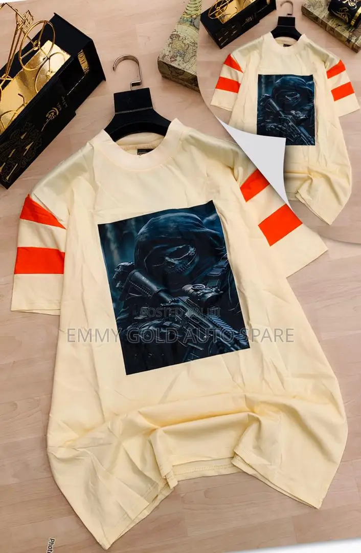 Picture Round Neck Good Quality