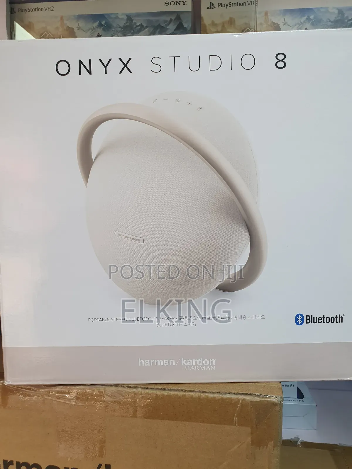 Onyx Studio 8