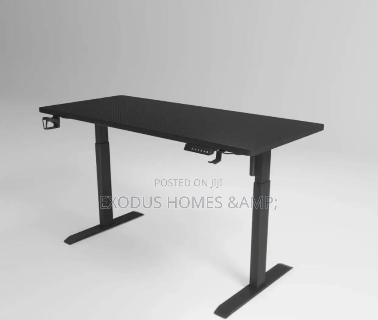 Ergonomic 1.4m Electric Adjustable Table