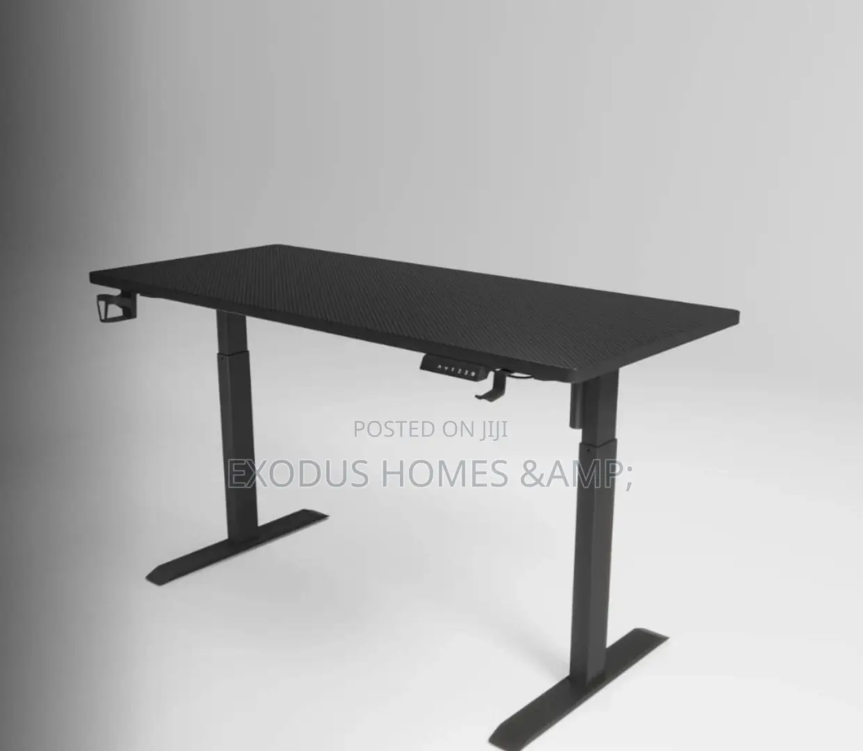 Ergonomic 1.4m Electric Adjustable Table