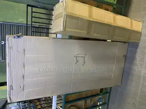 Ergonomic 1.4m Electric Adjustable Table