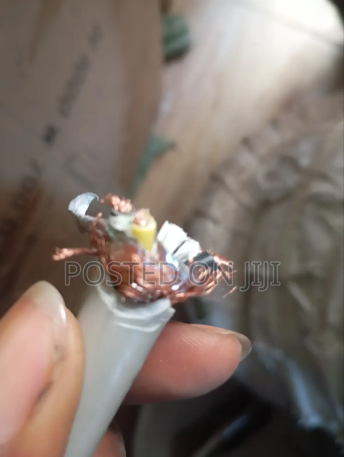 4mmx4core High Quality Flexible Screen Armoured Cable