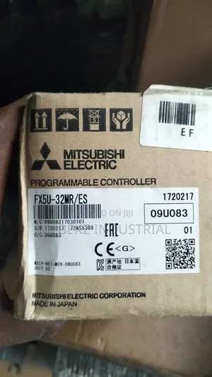 Mitsubishi PLC Fx5u-32mr/Es