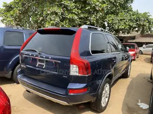 Volvo XC90 2013 Blue