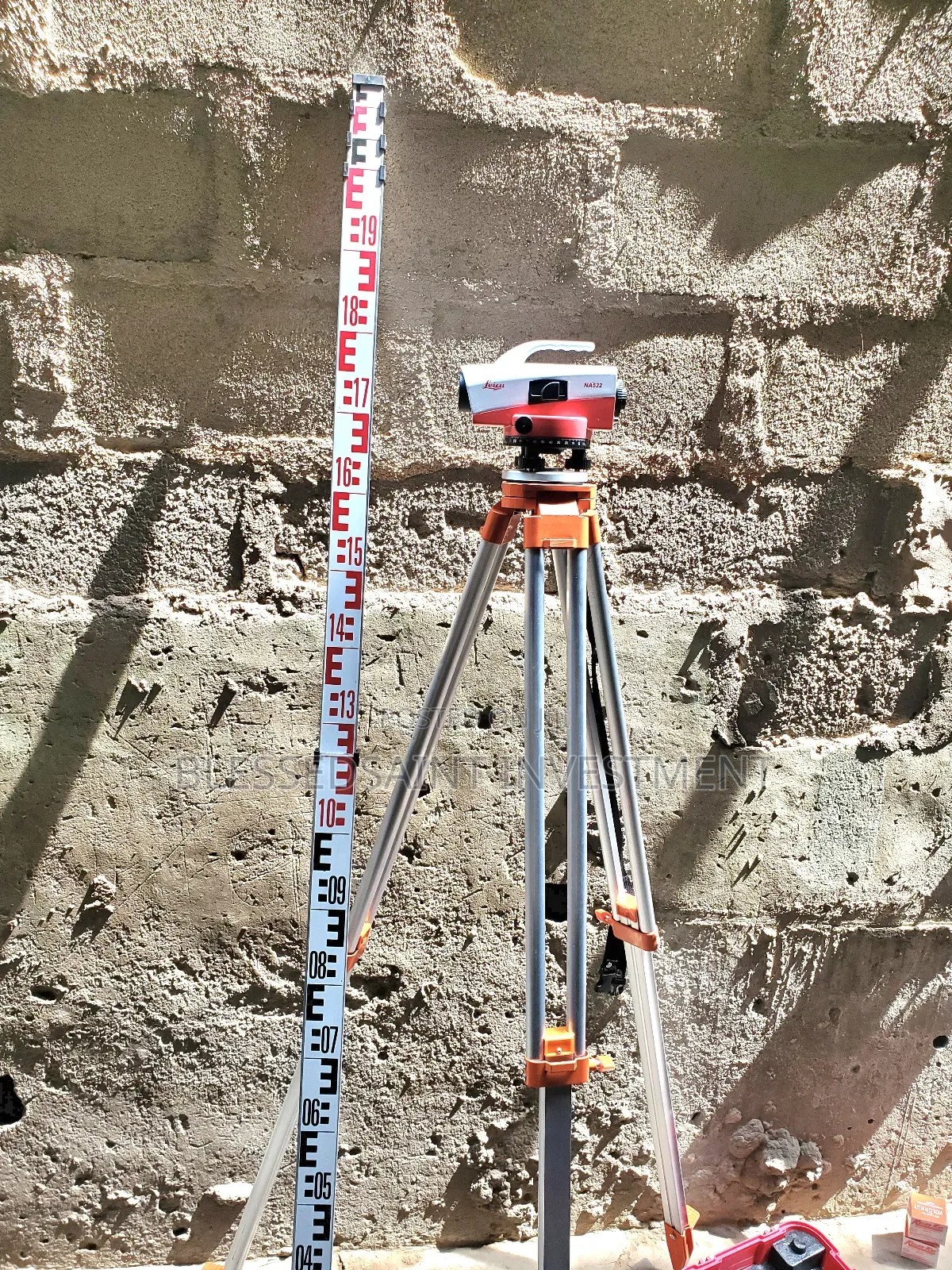 Leica Laser Level Na532 Complete Set