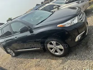 Toyota Highlander 3.5L 4WD 2013 Black