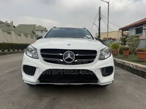 Mercedes-Benz GLE-Class GLE 350d 4MATIC 2017 White