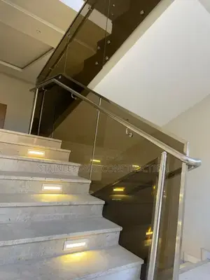 Tinted Tampaned Glass Staircase