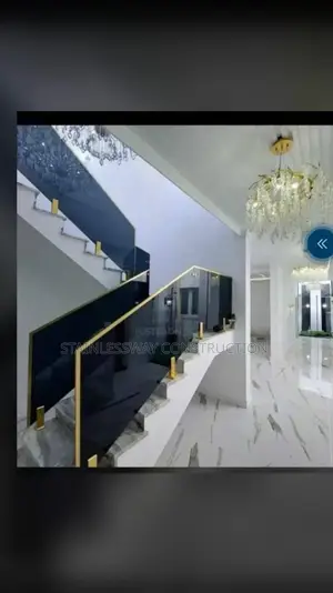 Black Glass/Gold