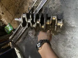 Crankshaft Mercedes Benz C300 (W205) 274 Engine