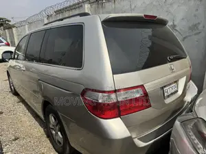 Honda Ridgeline 2012 Gray