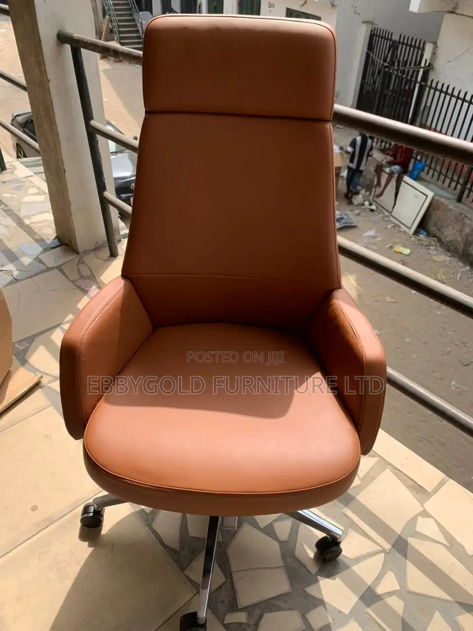 Super Executive Chair
