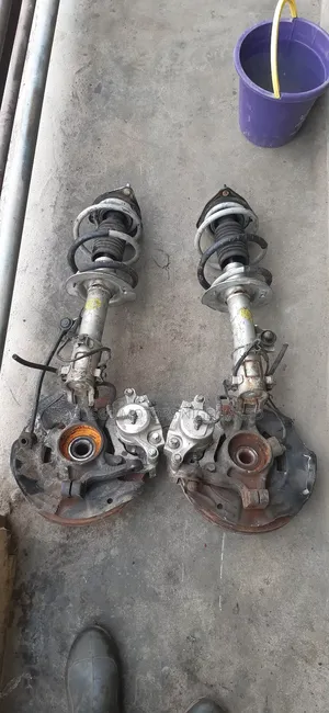 Front Shock Absorbers And Hubs Hyundai Sonata 2012 Model