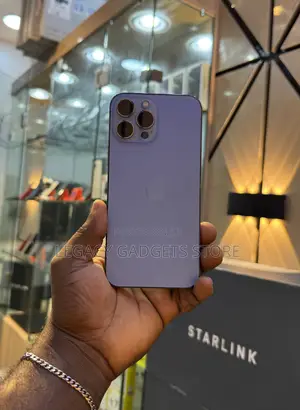Photo - Apple iPhone 13 Pro Max 128 GB Blue
