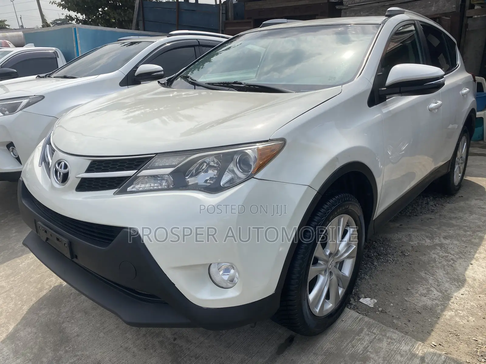 Toyota RAV4 2013 White
