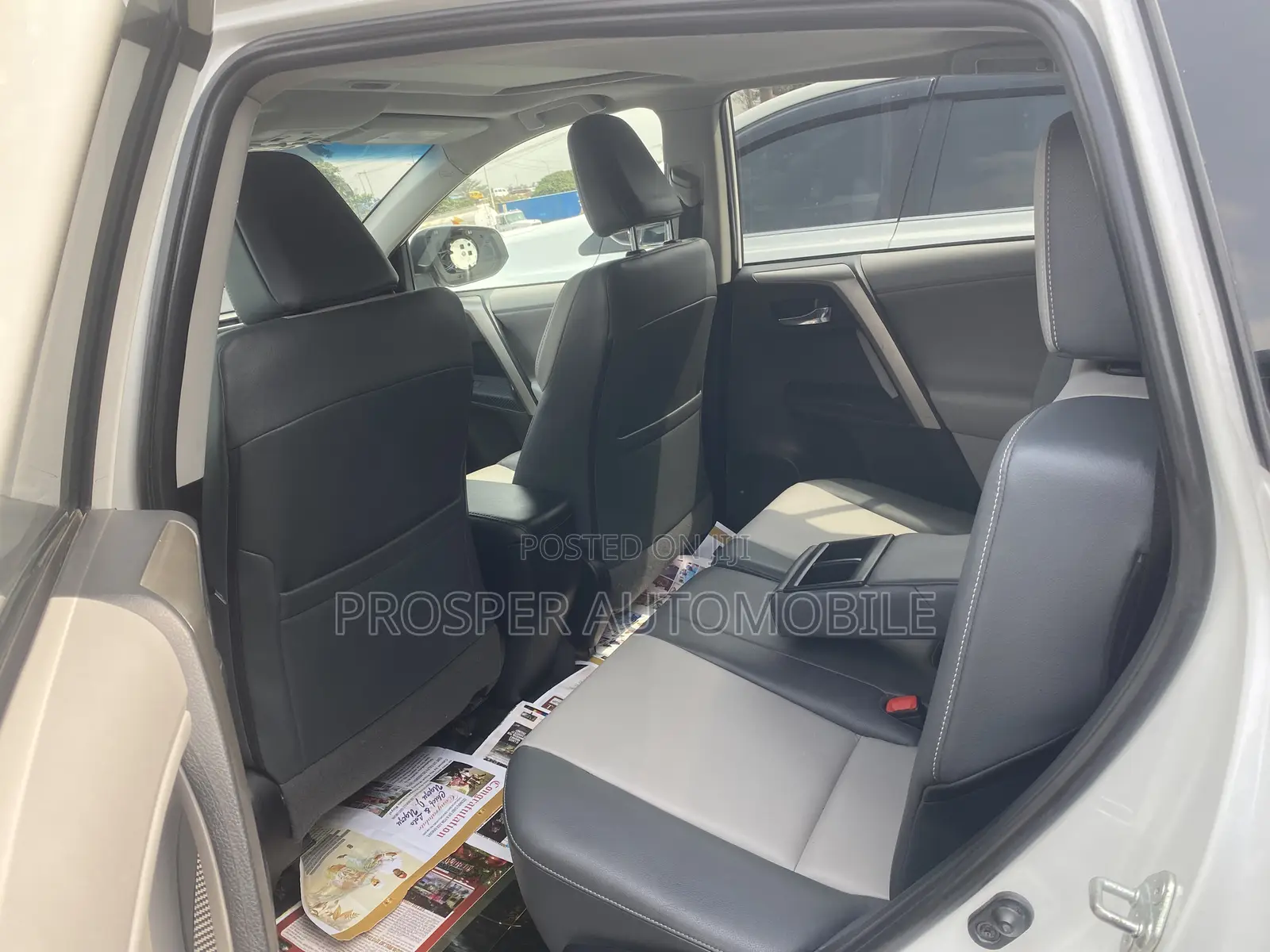 Toyota RAV4 2013 White