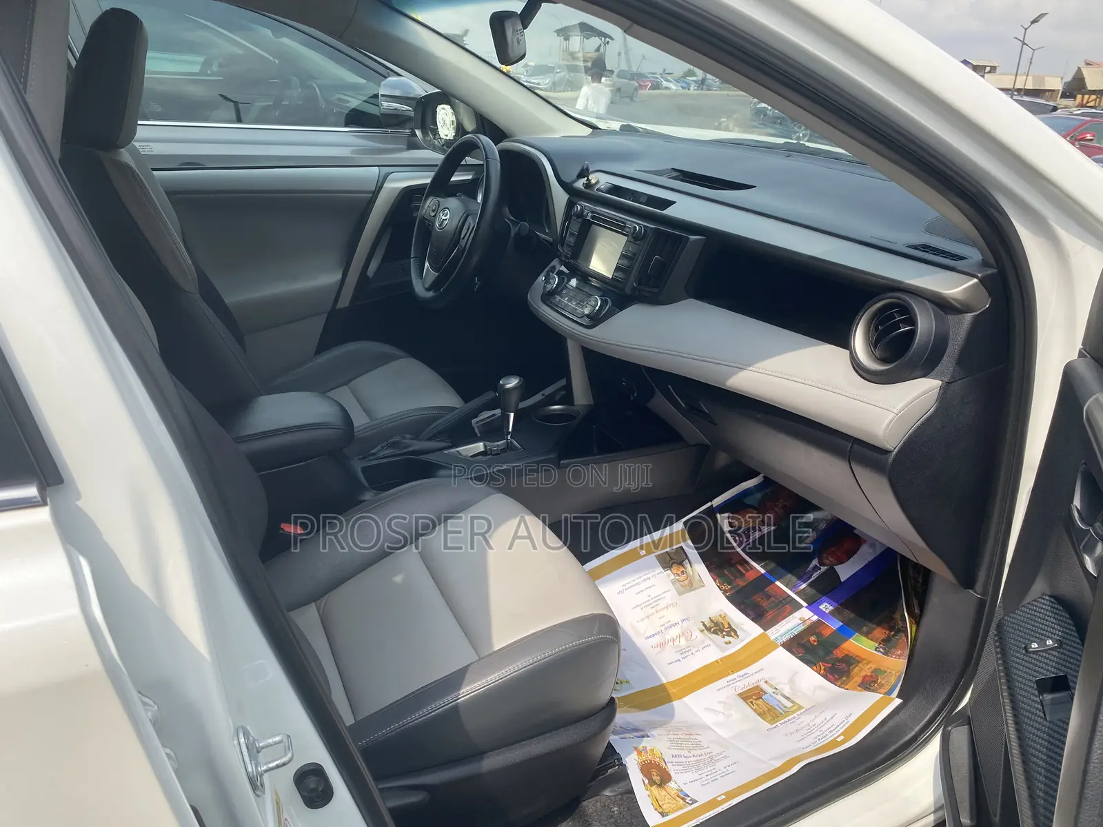 Toyota RAV4 2013 White