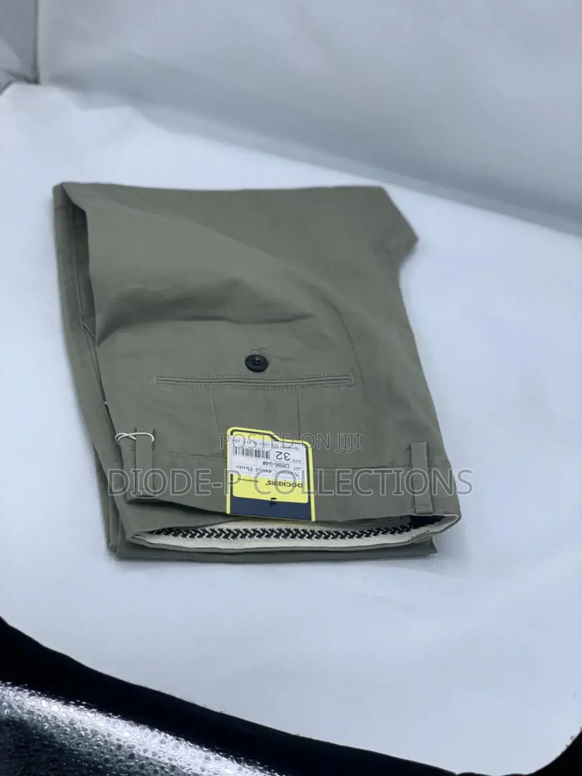 Docker's Chinos Trousers