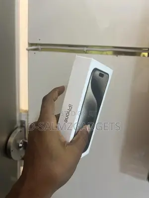 New Apple iPhone 15 Pro Max 256 GB