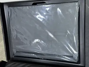 New Laptop Alienware M17x R2 32GB AMD Ryzen 9 SSD 2T