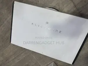 New Laptop Alienware M17x R2 32GB AMD Ryzen 9 SSD 2T