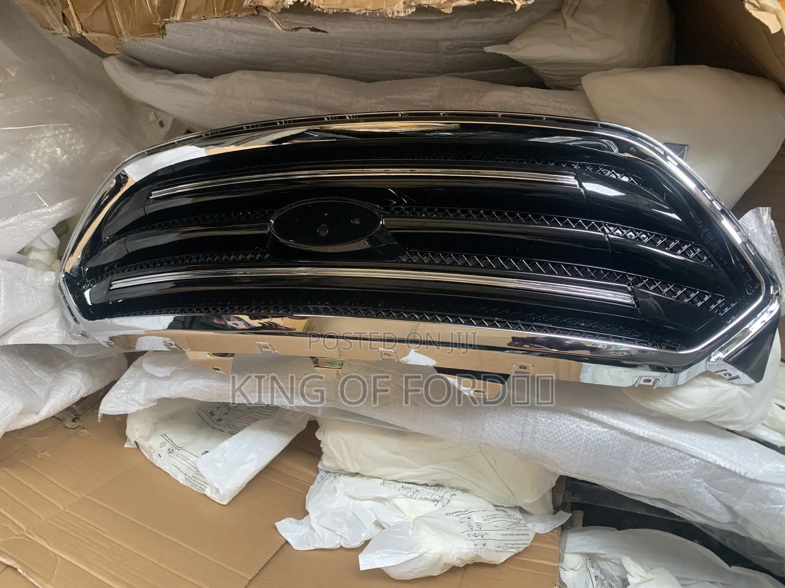 Front Grill Ford Taurus 2014