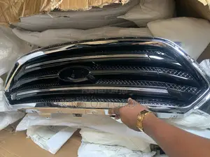 Front Grill Ford Taurus 2014