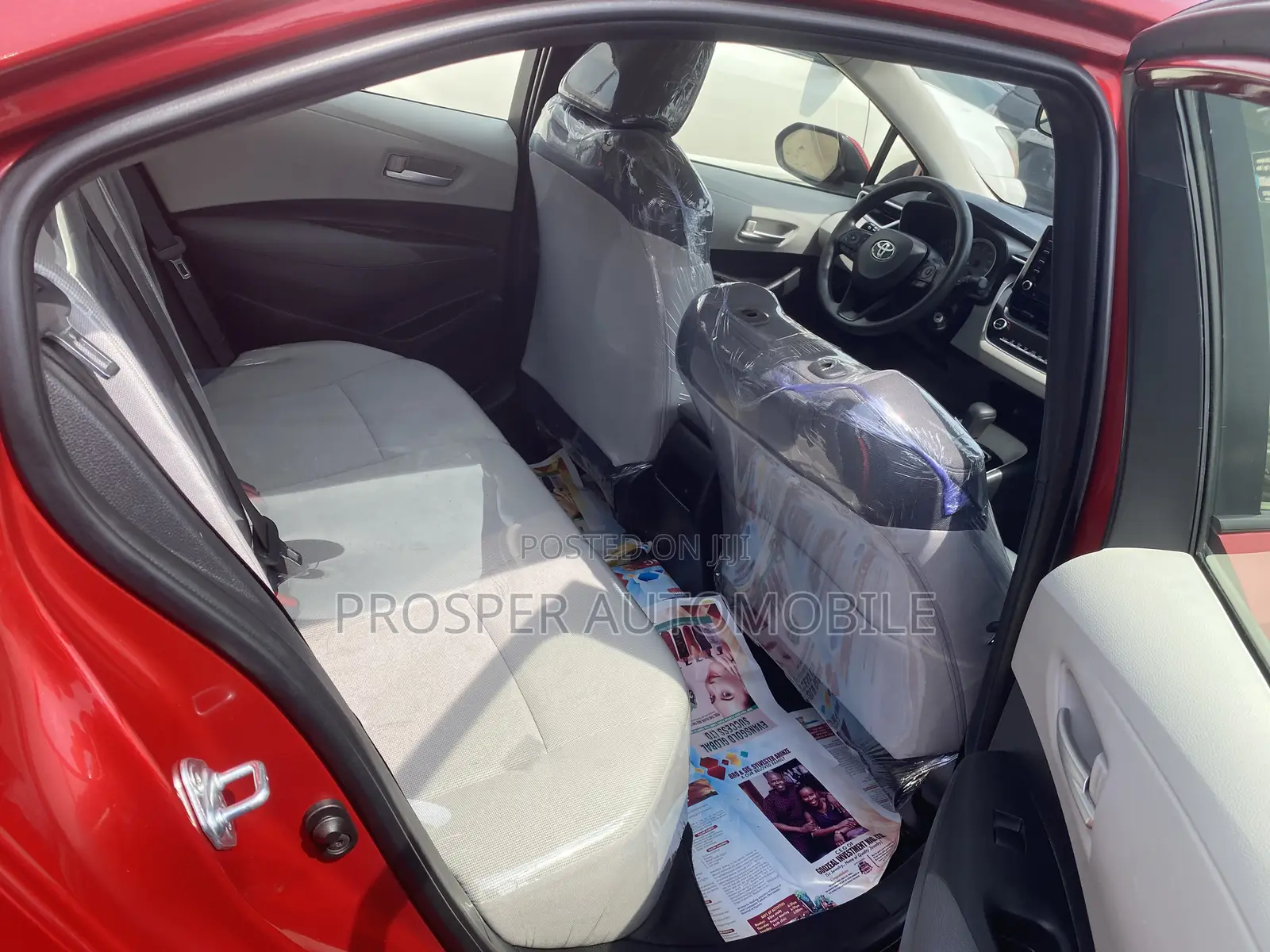 Toyota Corolla LE 2021 Red