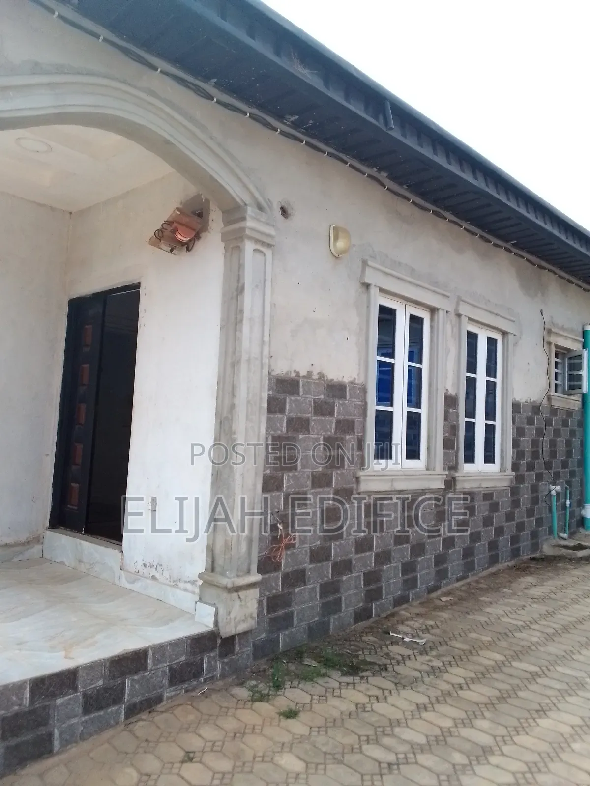 Furnished 2bdrm Bungalow in Eleshin, Ijede / Ikorodu for rent