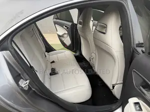 Mercedes-Benz CLA-Class CLA 250 4MATIC Sedan 2015 Gray