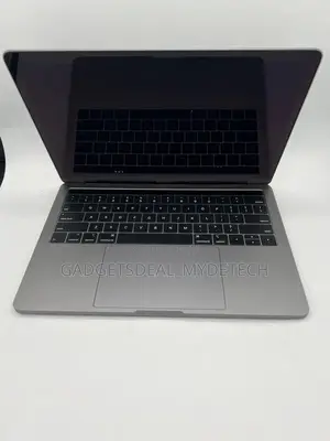 Laptop Apple MacBook Pro 2019 16GB Intel Core i7 SSD 512GB