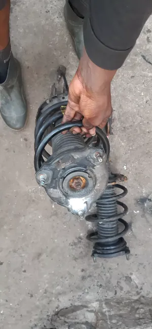 Front Shock Absorbers Hyundai Tucson 2018 Model