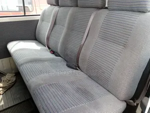 Toyota HiAce 2004 White