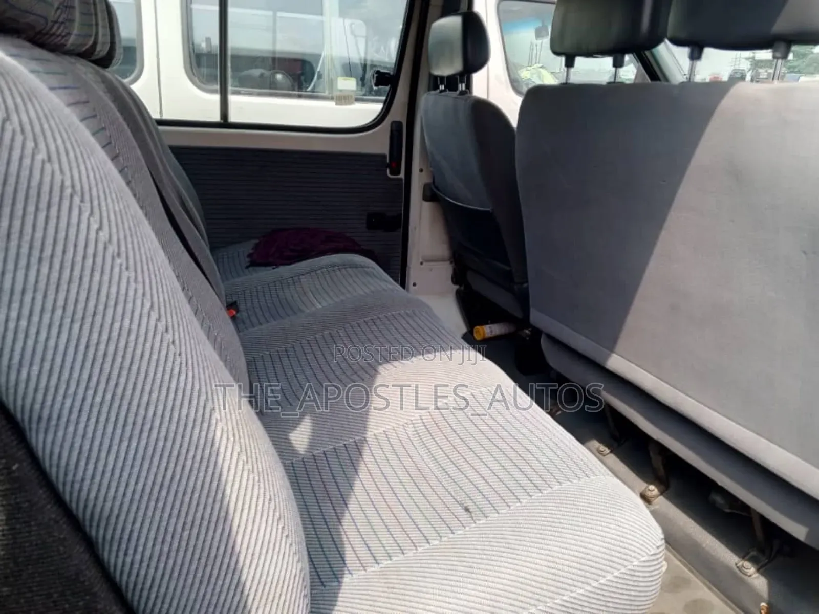 Toyota HiAce 2004 White