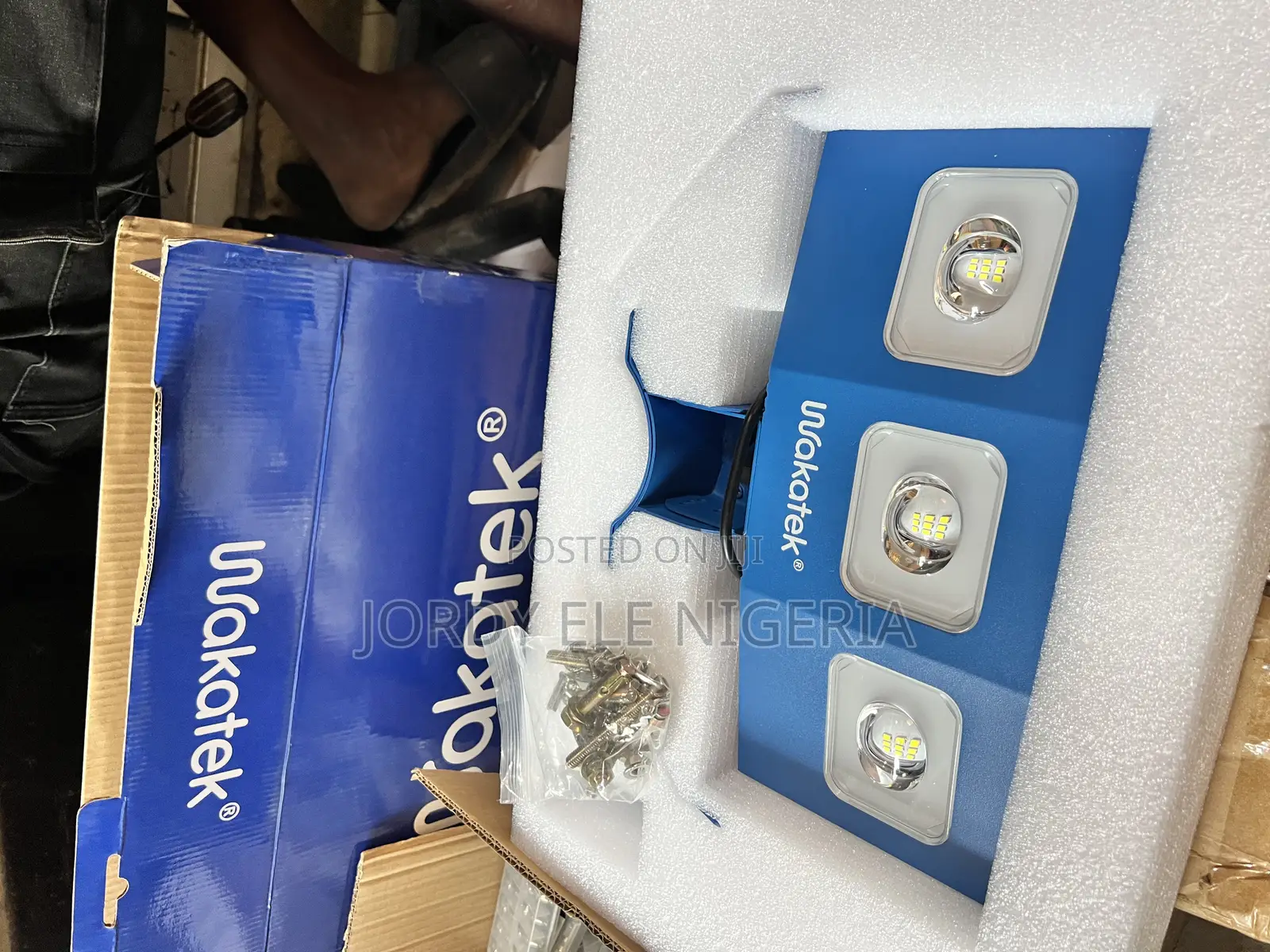 Wakatek Flood Light 300 With Remote Control