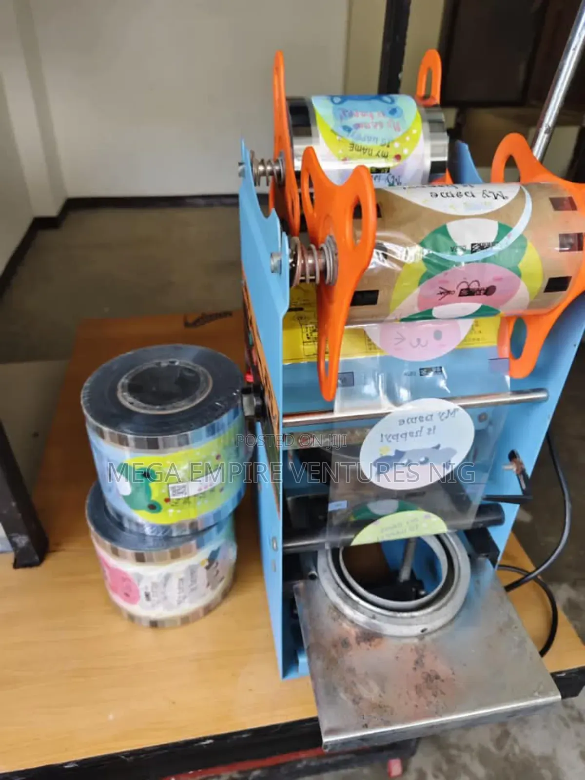 Cup Sealing Machine