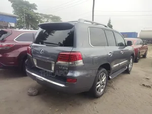 Lexus LX 570 AWD 2015 Gray