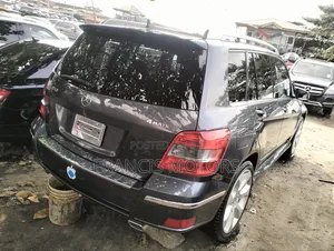 Mercedes-Benz GLK-Class 350 4MATIC 2010 Gray