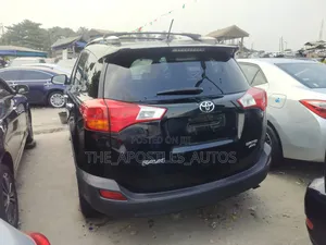 Toyota RAV4 2015 Black