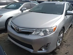Toyota Camry 2013 Silver