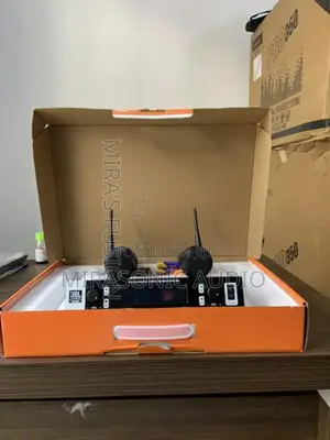 JBL VM100 Wireless Microphone System