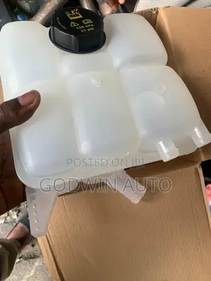 Water Reservoir for Ford Escape