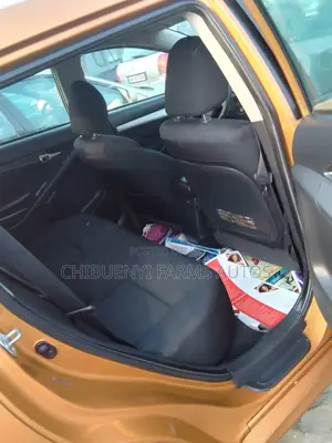 Toyota Matrix 2011 Gold