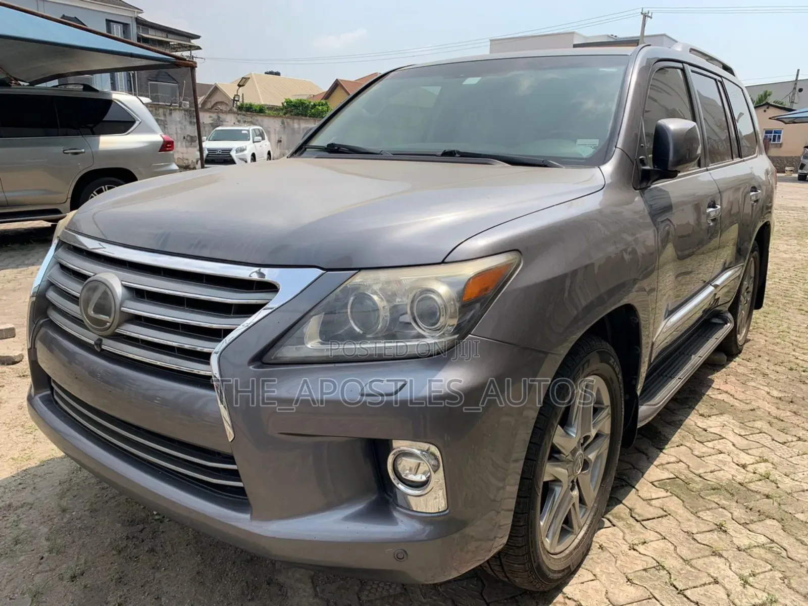 Lexus LX 570 AWD 2014 Gray
