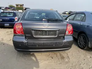 Toyota Avensis 2007 Gray