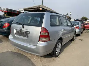 Toyota Corolla 1.6 VVT-i 2006 Silver