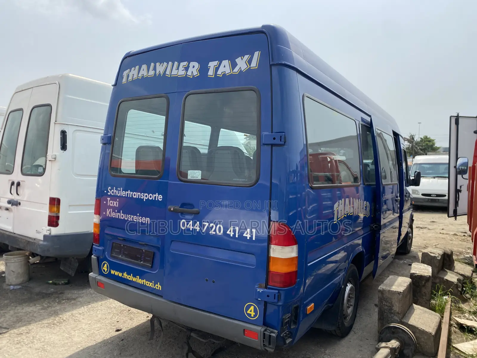 Mercedes-Benz Sprinter 2011 Blue