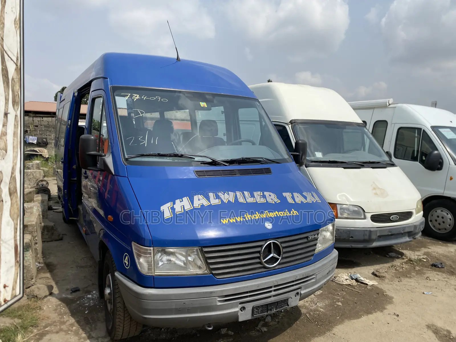 Mercedes-Benz Sprinter 2011 Blue